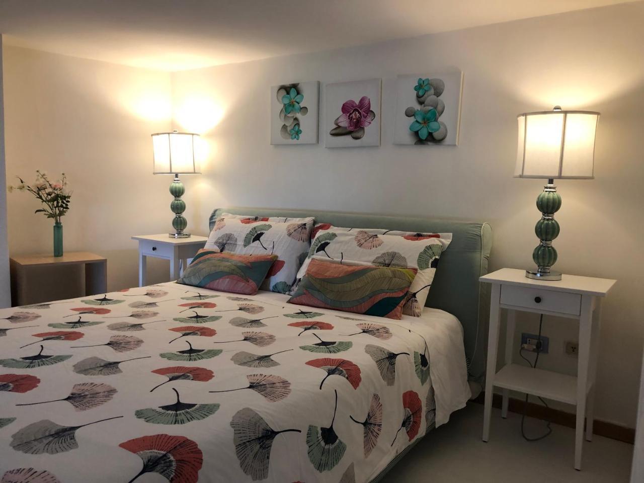 Casa Di Erminia Bed & Breakfast Napoli